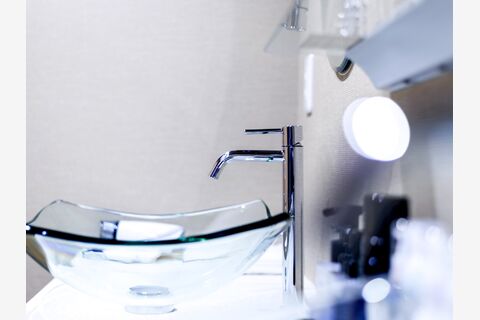 AdobeStock_244274408