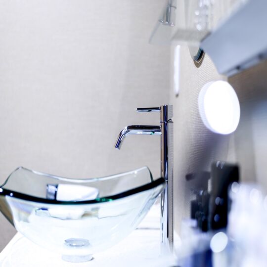 AdobeStock_244274408