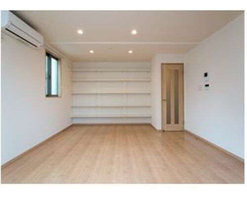 5-%E9%A3%BE%E3%82%8A%E6%A3%9A