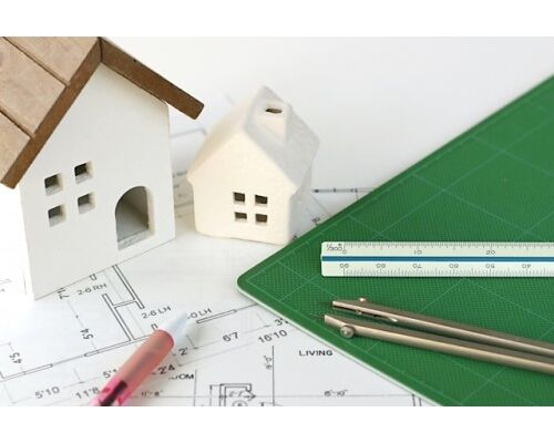 %E6%88%B8%E5%BB%BA%E3%81%A8%E5%9B%B3%E9%9D%A2-500x334